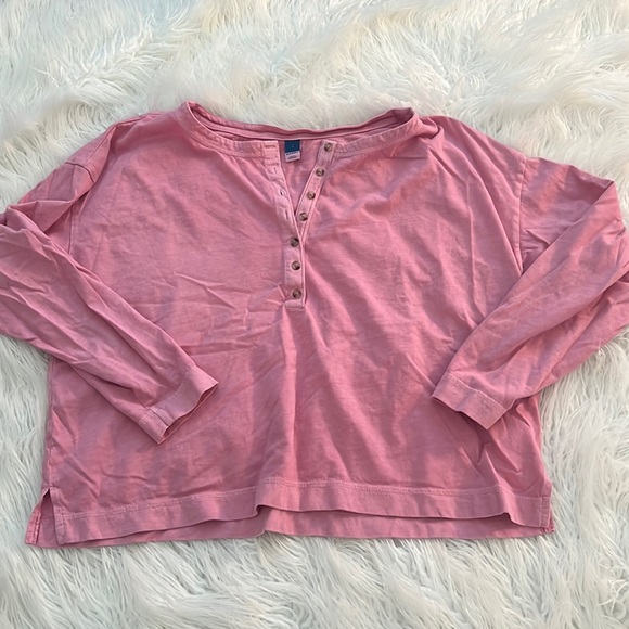Old Navy Tops - Old navy Pink long sleeve with buttons